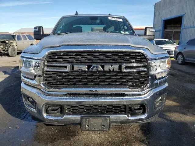 3C6UR5DL4RG291384 2024 2024 RAM 2500- Big Horn 5