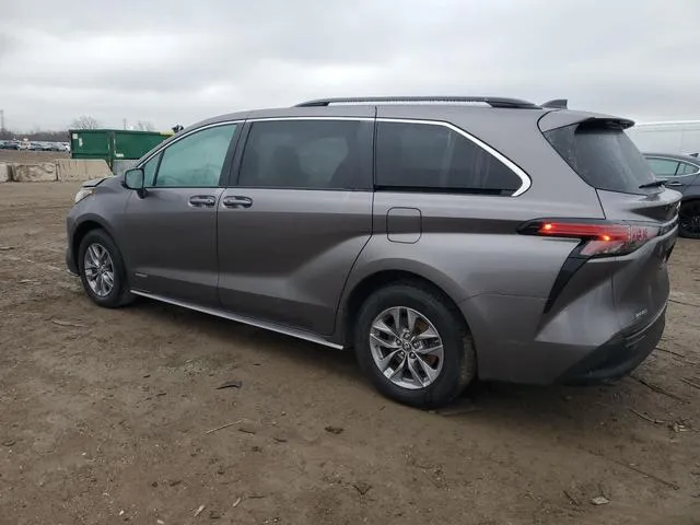 5TDBRKEC8MS003647 2021 2021 Toyota Sienna- LE 2