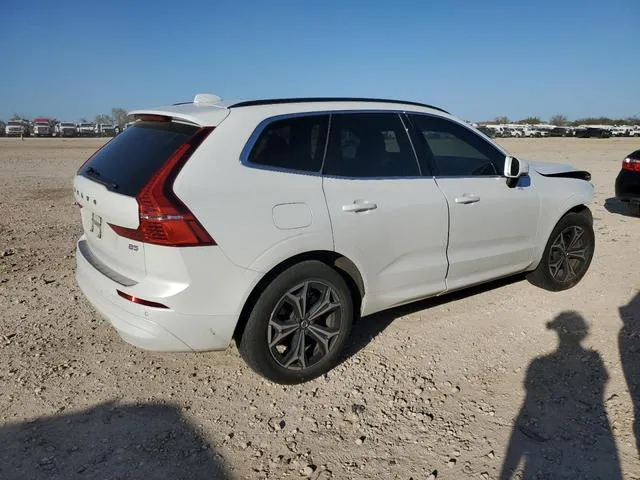 YV4L12DK0N1944994 2022 2022 Volvo XC60- B5 Momentum 3