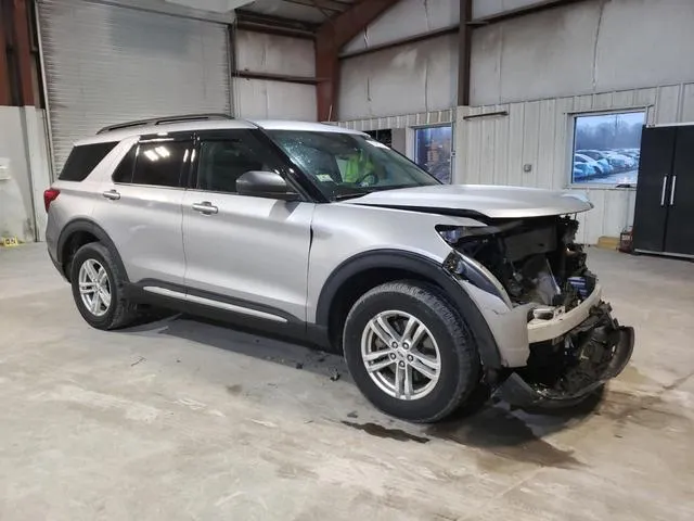 1FMSK8DHXNGA17481 2022 2022 Ford Explorer- Xlt 4