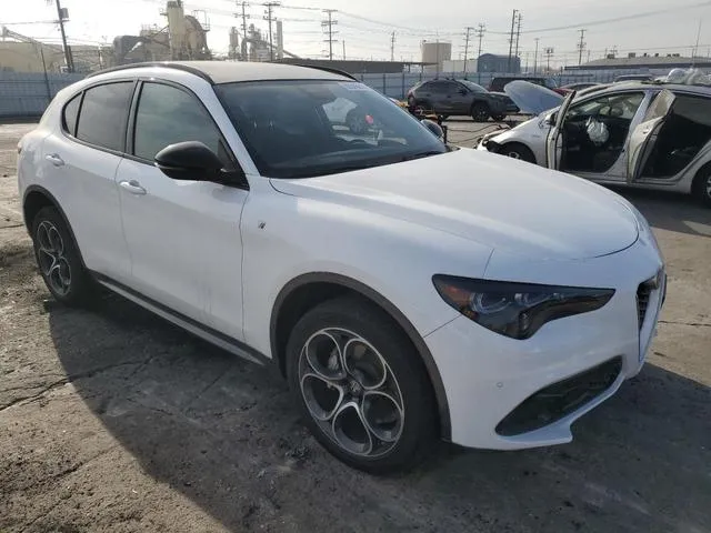 ZASPAKBN8R7D74741 2024 2024 Alfa Romeo Stelvio- TI 4