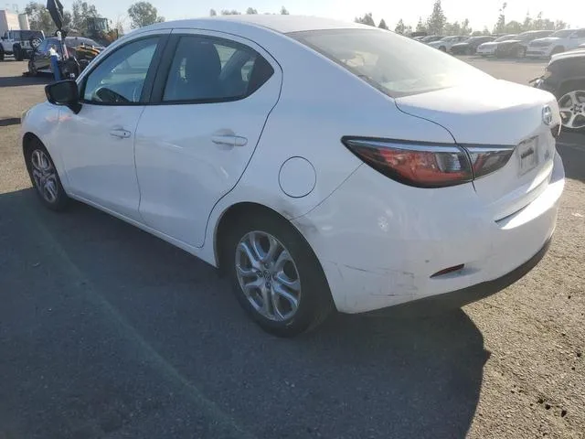 3MYDLBZV4GY115950 2016 2016 Toyota Scion 2