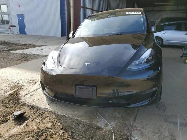 7SAYGAEE7PF929111 2023 2023 Tesla MODEL Y 5