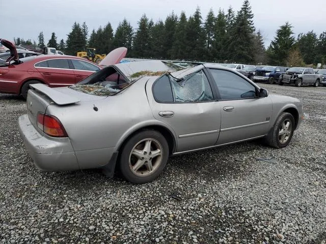 JN1CA21A9XT707140 1999 1999 Nissan Maxima- Gle 3