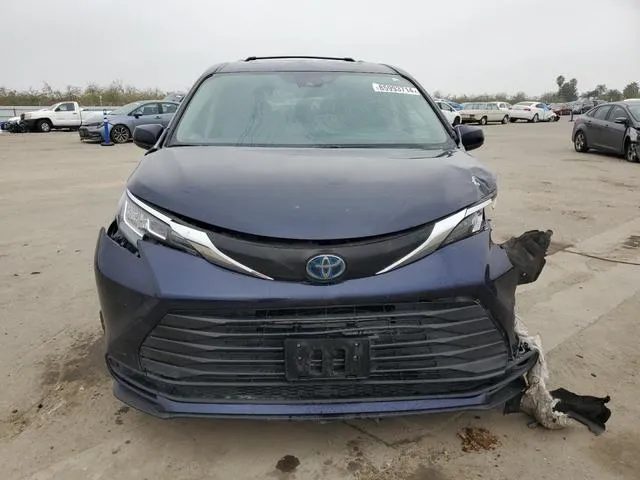 5TDBRKEC4NS131840 2022 2022 Toyota Sienna- LE 5