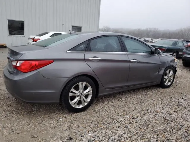 5NPEC4AC5BH031117 2011 2011 Hyundai Sonata- SE 3