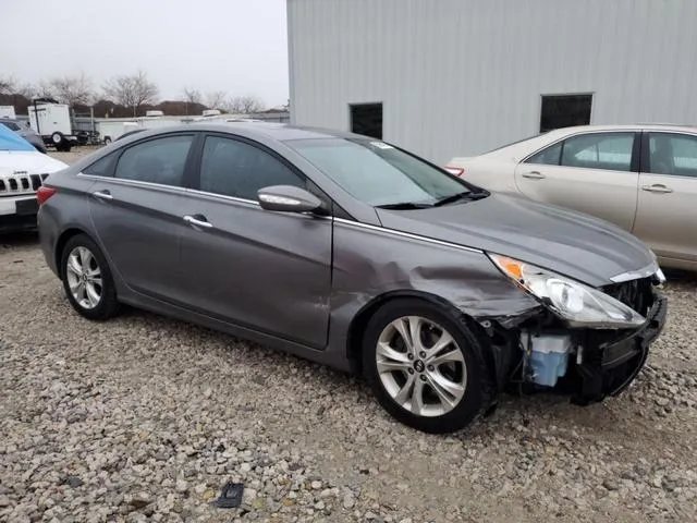 5NPEC4AC5BH031117 2011 2011 Hyundai Sonata- SE 4