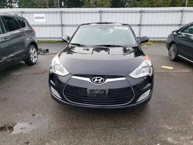 KMHTC6AD6DU091844 2013 2013 Hyundai Veloster 5