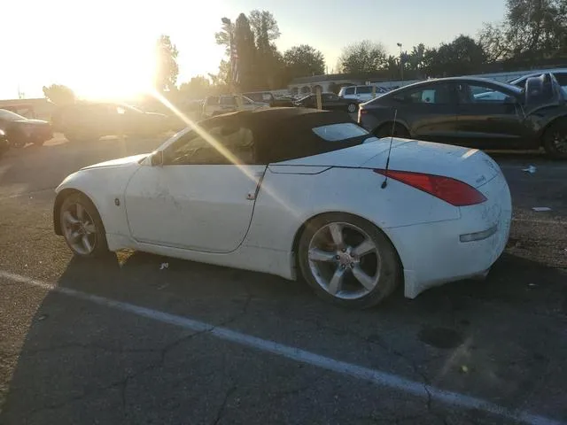 JN1AZ36A56M450677 2006 2006 Nissan 350Z- Roadster 2