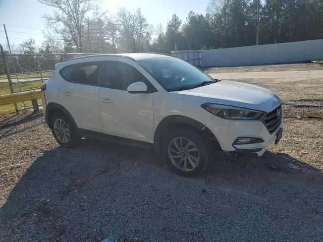 KM8J33A46GU120057 2016 2016 Hyundai Tucson- Limited 4