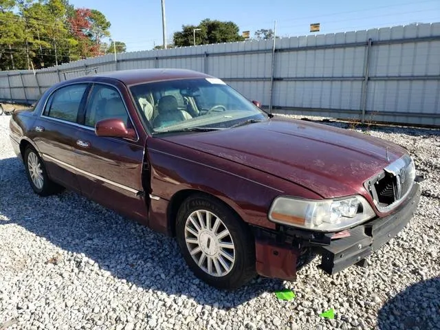 1LNHM81W94Y660484 2004 2004 Lincoln Town Car- Executive 4