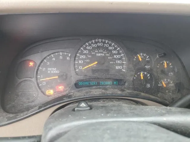 2GCEK19B351355492 2005 2005 Chevrolet Silverado- K1500 9