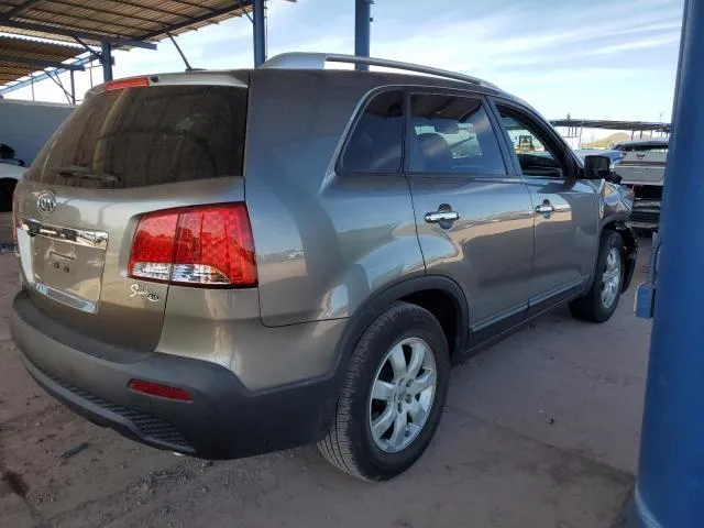 5XYKT3A61DG413338 2013 2013 KIA Sorento- LX 3