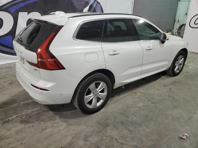 YV4L12DK3N1033784 2022 2022 Volvo XC60- B5 Momentum 3