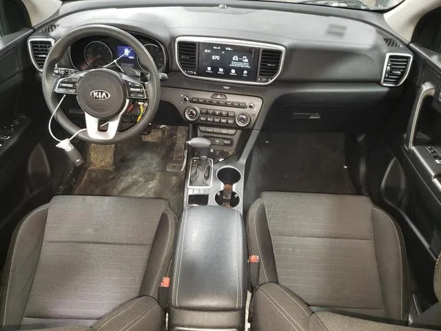 KNDPMCAC4L7759808 2020 2020 KIA Sportage- LX 8