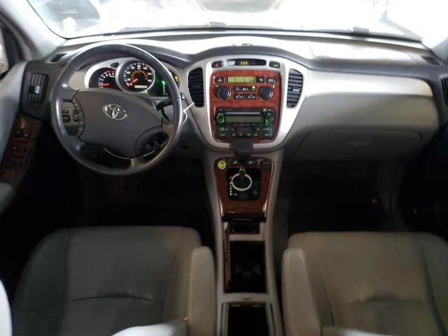 JTEDP21A550089390 2005 2005 Toyota Highlander- Limited 8