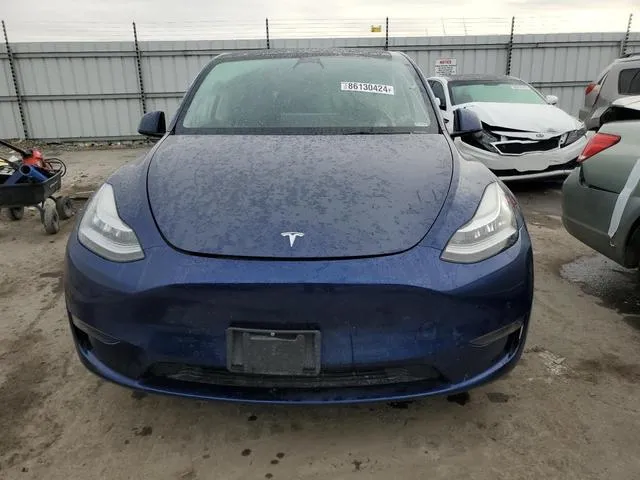 7SAYGDEE0NF386750 2022 2022 Tesla MODEL Y 5