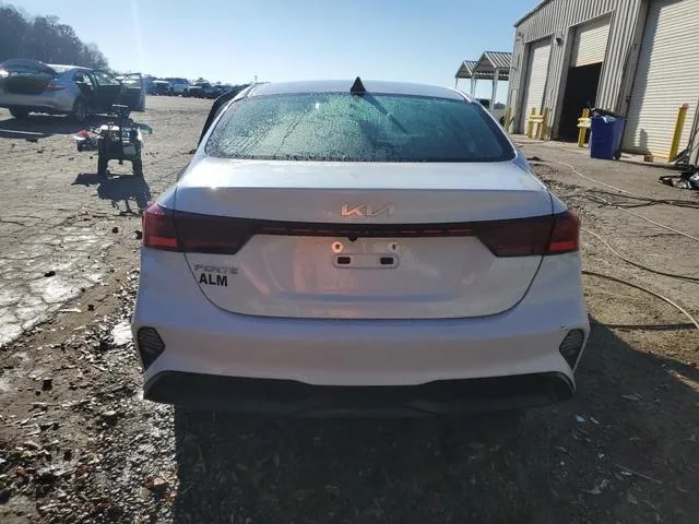 3KPF24AD7PE643637 2023 2023 KIA Forte- LX 6