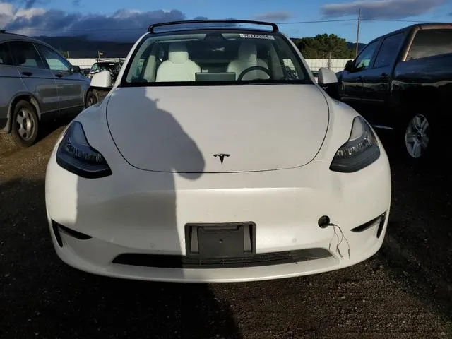 7SAYGAEE3NF358357 2022 2022 Tesla MODEL Y 5