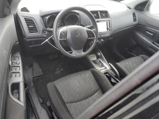 JA4APUAU7MU033191 2021 2021 Mitsubishi Outlander- ES 8