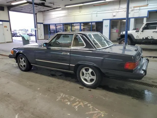 WDBBA48D0JA081290 1988 1988 Mercedes-Benz 560- SL 2