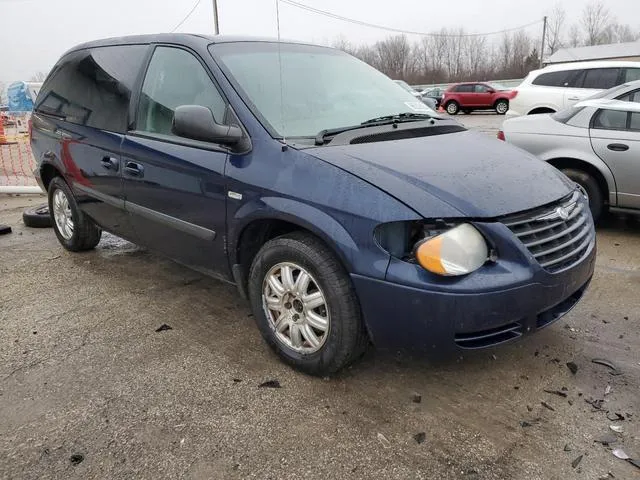 1C4GP45R75B301935 2005 2005 Chrysler Town and Country 4