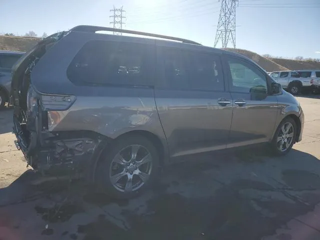 5TDXZ3DCXHS843271 2017 2017 Toyota Sienna- SE 3