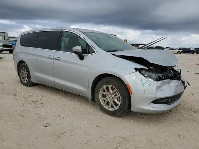 2C4RC1CG2NR141565 2022 2022 Chrysler Voyager- LX 4