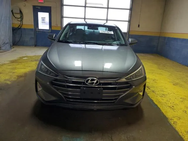 5NPD84LF2KH484440 2019 2019 Hyundai Elantra- Sel 5