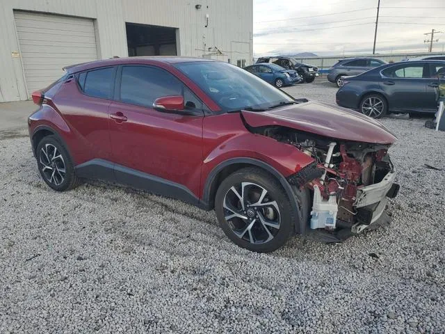 NMTKHMBXXJR011801 2018 2018 Toyota C-HR- Xle 4