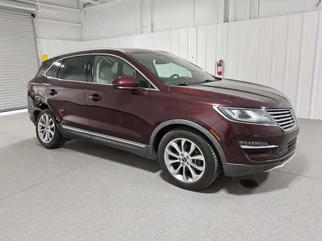 5LMCJ2C97HUL35687 2017 2017 Lincoln MKC- Select 4