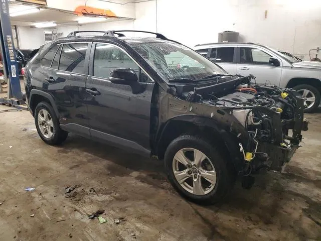 2T3RWRFVXLW064592 2020 2020 Toyota RAV4- Xle 4