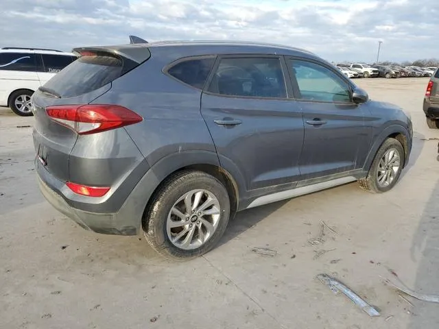 KM8J33A45JU679283 2018 2018 Hyundai Tucson- Sel 3