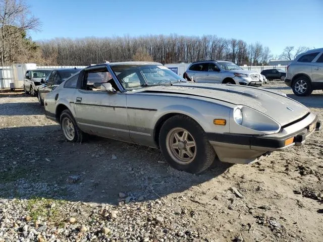 JN1HZ04S6DX571982 1983 1983 Datsun 280ZX 4