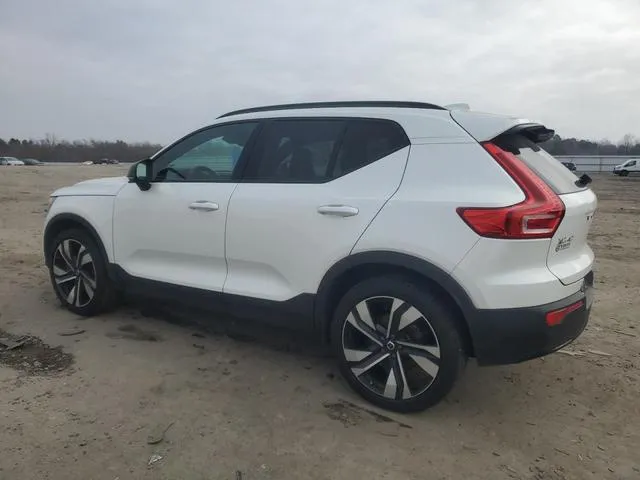 YV4L12UW5P2050957 2023 2023 Volvo XC40- Plus 2