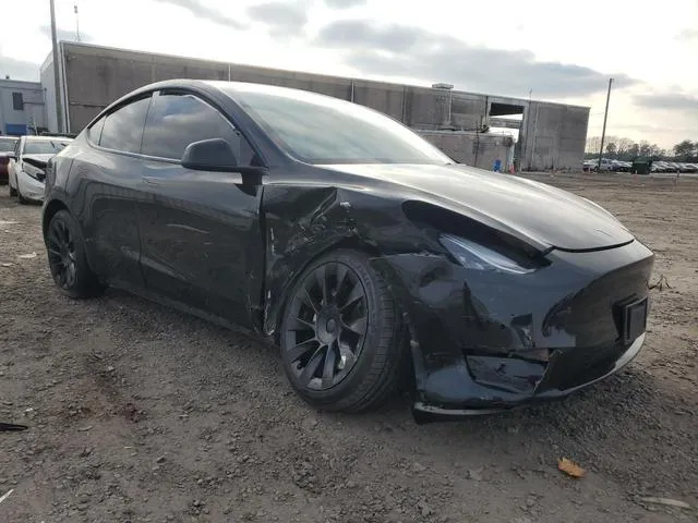 5YJYGDEE5MF245460 2021 2021 Tesla MODEL Y 4