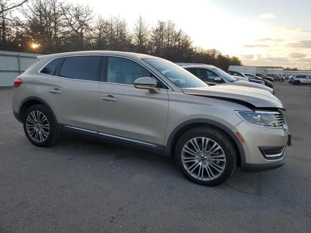 2LMPJ8LR3HBL45425 2017 2017 Lincoln MKX- Reserve 4