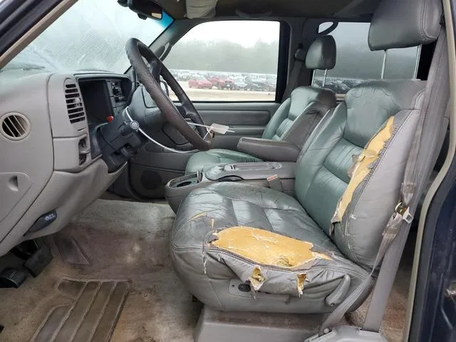 1GNEC16R8TJ359059 1996 1996 Chevrolet Suburban- C1500 7