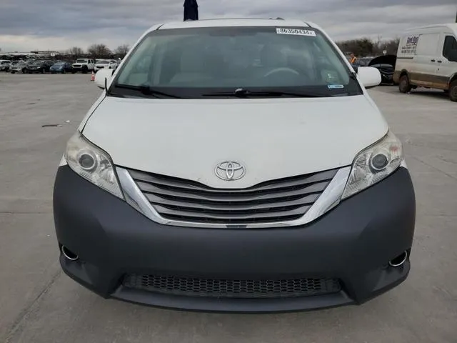 5TDYK3DC6ES455720 2014 2014 Toyota Sienna- Xle 5