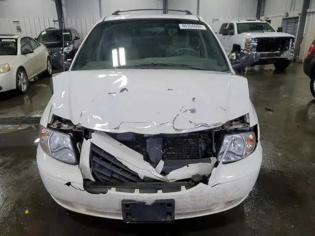 1C4GP45RX4B576147 2004 2004 Chrysler Town and Country 5