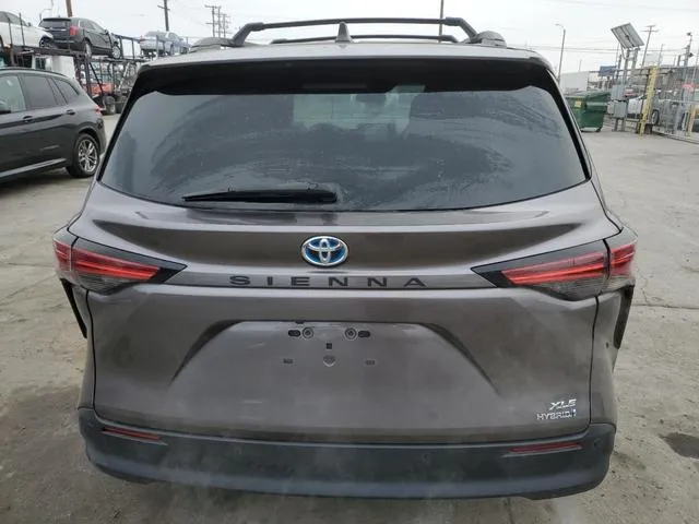 5TDYRKEC5MS024126 2021 2021 Toyota Sienna- Xle 6