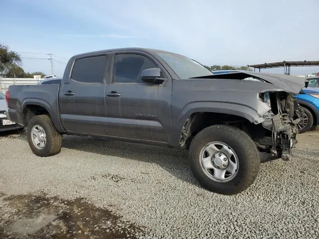 5TFAX5GN2KX141595 2019 2019 Toyota Tacoma- Double Cab 4