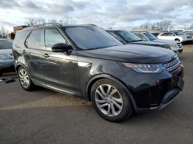 SALRRBBV5HA033141 2017 2017 Land Rover Discovery- Hse 4