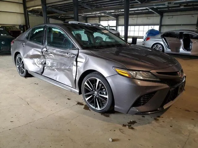 4T1B61HK2JU013129 2018 2018 Toyota Camry- Xse 4