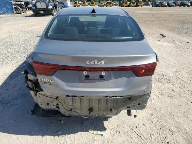 3KPF24AD7PE682485 2023 2023 KIA Forte- LX 6