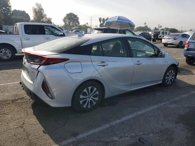 JTDKAMFP5N3227093 2022 2022 Toyota Prius- LE 3