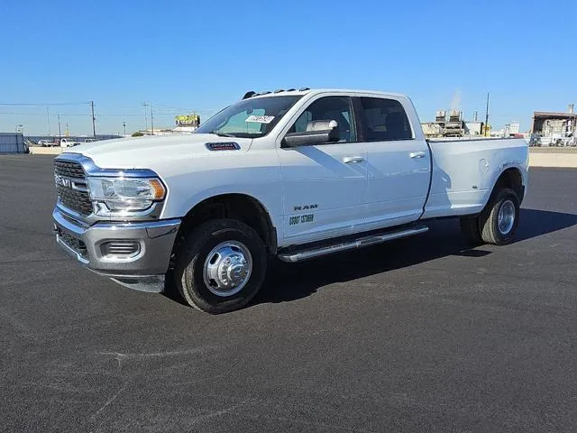 3C63RRHL0NG302730 2022 2022 RAM 3500- Big Horn/Lone Star 1