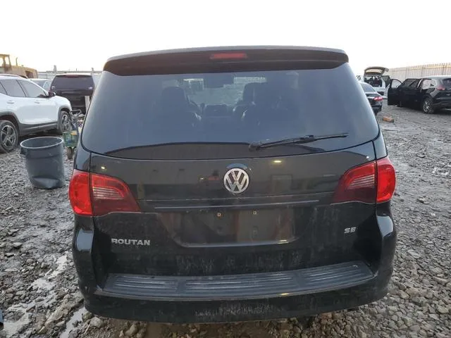 2V4RW3D17AR388397 2010 2010 Volkswagen Routan- SE 6