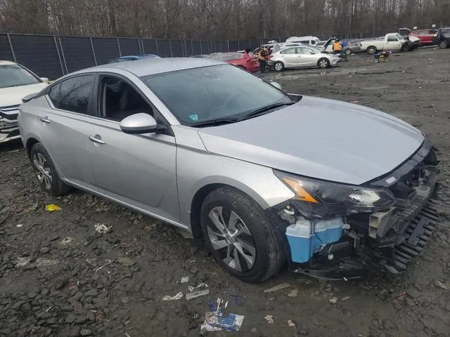 1N4BL4BV3NN414776 2022 2022 Nissan Altima- S 4