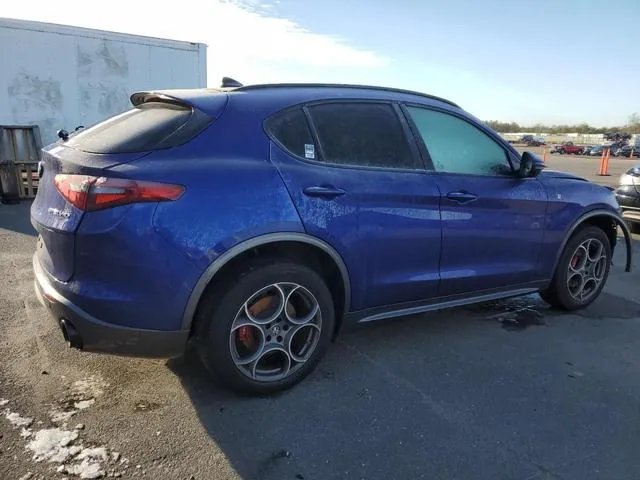 ZASPAKBN0N7D47446 2022 2022 Alfa Romeo Stelvio- TI 3